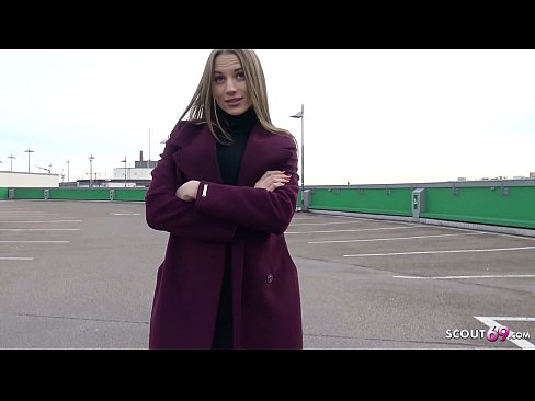 ❤️ ÞÝSKI skátinn er draumur sem snertir stál, bílastæðahús og kynþokkafullur fyrir peninga ❤️ Klámmyndband hjá okkur is.oldsex.ru ❌❤